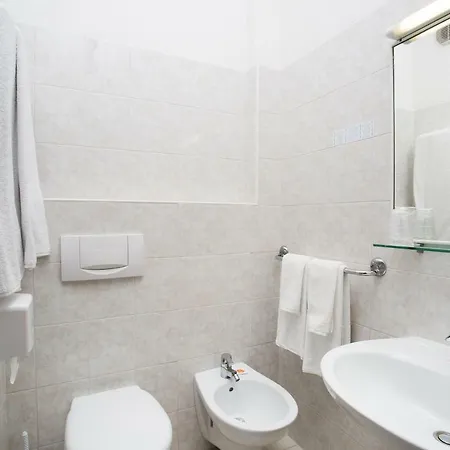 Szálloda Caribe - Garda Collection