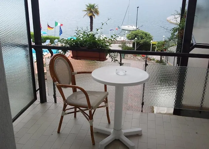 Caribe By Double Hospitality 3* 브렌조네 술 가르다