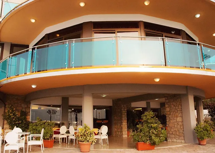 Caribe By Double Hospitality 3* 브렌조네 술 가르다